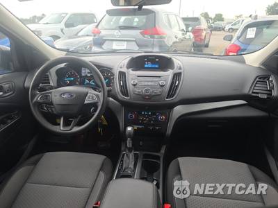 2017 Ford Escape SE - zdjęcie 11 z 22 - miniatura