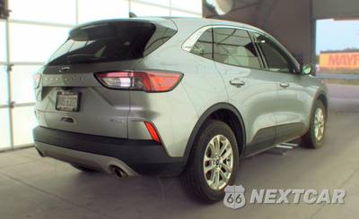 2022 Ford Escape SE - zdjęcie 3 z 13 - miniatura