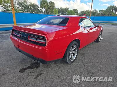 2019 Dodge Challenger SXT - zdjęcie 4 z 35 - miniatura
