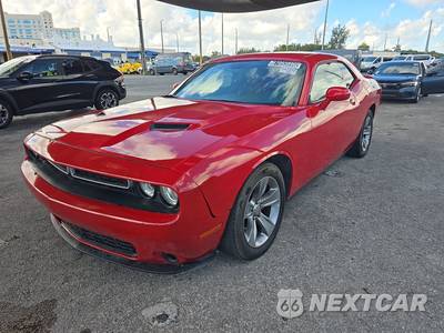 2019 Dodge Challenger SXT - zdjęcie 1 z 35 - miniatura
