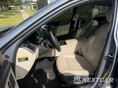 2015 Hyundai Genesis 5.0 Sedan - zdjęcie 10 z 12 - miniatura