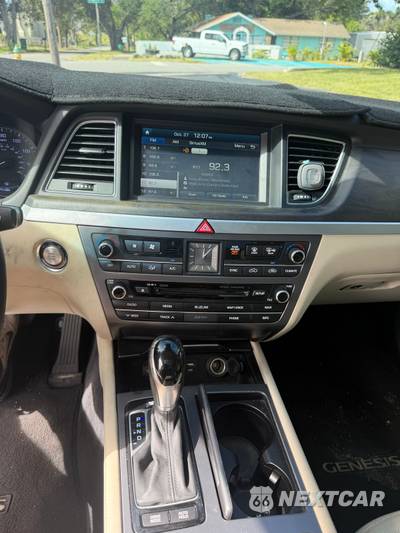 2015 Hyundai Genesis 5.0 Sedan - zdjęcie 12 z 12 - miniatura