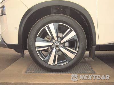 2021 Nissan Rogue Platinum - zdjęcie 9 z 26 - miniatura