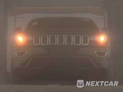 2020 Jeep Grand Cherokee North Edition - zdjęcie 3 z 24 - miniatura