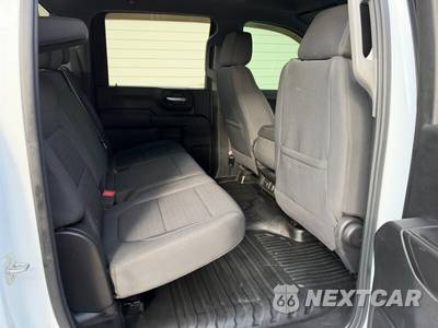2020 Chevrolet Silverado 3500HD Cab Chassis LT Crew Cab 1LT DRW - zdjęcie 30 z 36 - miniatura