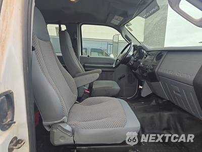 2012 Ford F-750 - zdjęcie 8 z 17 - miniatura