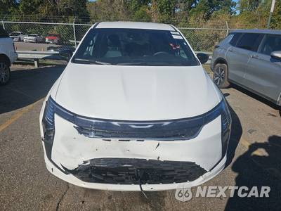 2027 Chrysler Pacifica Select 121.6" WB - zdjęcie 2 z 17 - miniatura
