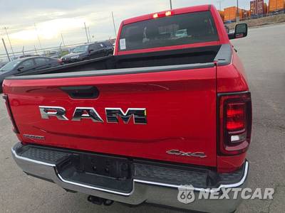 2026 Ram 2500 Big Horn Crew Cab Medium Bed - zdjęcie 5 z 20 - miniatura
