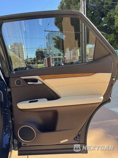 2016 Lexus RX 350 - zdjęcie 21 z 38 - miniatura