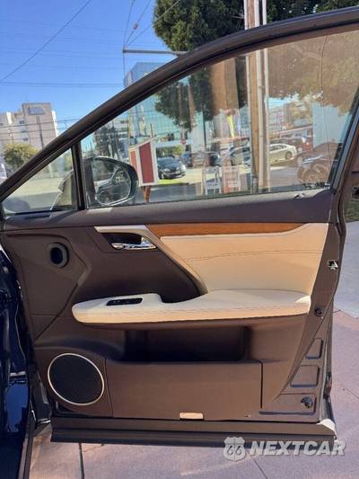 2016 Lexus RX 350 - zdjęcie 19 z 38 - miniatura
