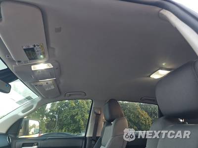 2021 Toyota Tundra SR5 Crew Cab Short Bed - zdjęcie 17 z 18 - miniatura