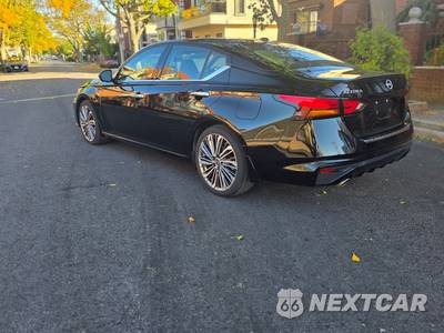 2023 Nissan Altima SL - zdjęcie 4 z 18 - miniatura