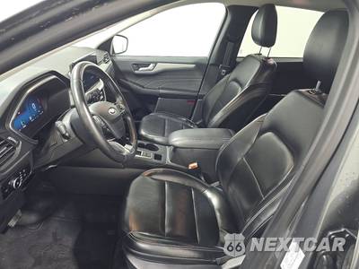 2024 Ford Escape Platinum - zdjęcie 7 z 25 - miniatura