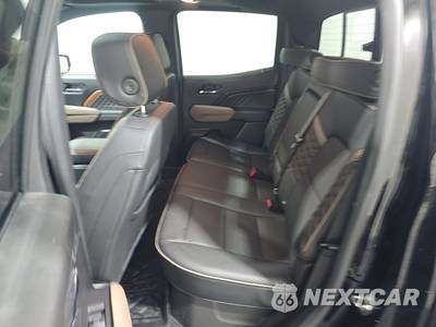 2023 GMC Canyon Denali Crew Cab Medium Bed - zdjęcie 13 z 27 - miniatura