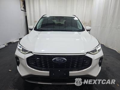 2024 Ford Escape Platinum - zdjęcie 2 z 20 - miniatura