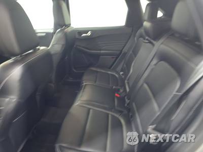 2023 Ford Escape Platinum - zdjęcie 13 z 18 - miniatura