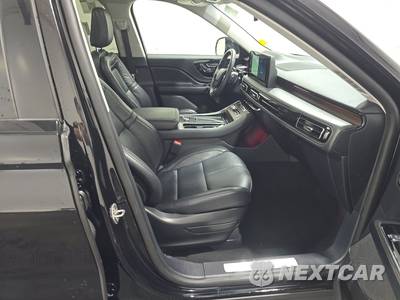 2025 Lincoln Aviator Reserve - zdjęcie 8 z 22 - miniatura