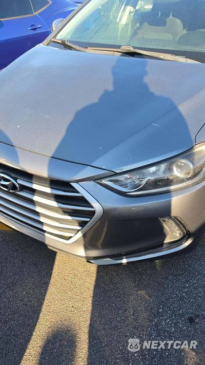 2017 Hyundai Elantra Value Edition Sedan - zdjęcie 24 z 27 - miniatura