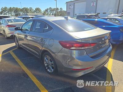 2017 Hyundai Elantra Value Edition Sedan - zdjęcie 6 z 27 - miniatura