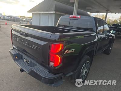 2024 Chevrolet Colorado Z71 Crew Cab Short Bed 4Z7 - zdjęcie 4 z 23 - miniatura