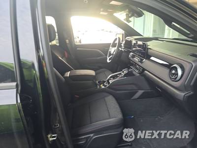 2024 Chevrolet Colorado Z71 Crew Cab Short Bed 4Z7 - zdjęcie 8 z 23 - miniatura
