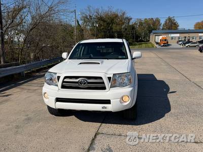 2010 Toyota Tacoma Extended Cab Medium Bed w/Rear Doors - zdjęcie 1 z 32 - miniatura