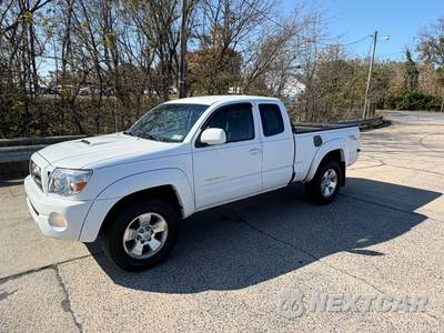 2010 Toyota Tacoma Extended Cab Medium Bed w/Rear Doors - zdjęcie 5 z 32 - miniatura
