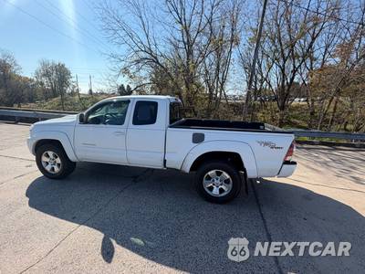 2010 Toyota Tacoma Extended Cab Medium Bed w/Rear Doors - zdjęcie 6 z 32 - miniatura