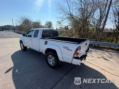 2010 Toyota Tacoma Extended Cab Medium Bed w/Rear Doors - zdjęcie 8 z 32 - miniatura