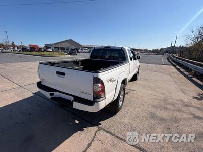 2010 Toyota Tacoma Extended Cab Medium Bed w/Rear Doors - zdjęcie 11 z 32 - miniatura