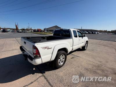 2010 Toyota Tacoma Extended Cab Medium Bed w/Rear Doors - zdjęcie 12 z 32 - miniatura