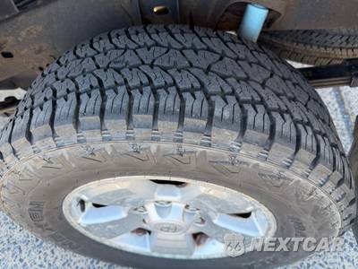 2010 Toyota Tacoma Extended Cab Medium Bed w/Rear Doors - zdjęcie 22 z 32 - miniatura
