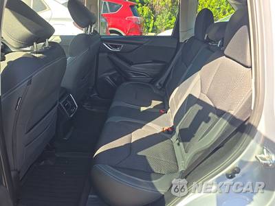 2023 Subaru Forester Premium - zdjęcie 13 z 23 - miniatura