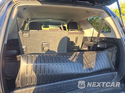 2015 Toyota 4Runner SR5 - zdjęcie 16 z 27 - miniatura