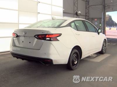 2021 Nissan Versa SV - zdjęcie 4 z 76 - miniatura