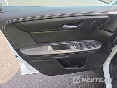 2016 Chevrolet Traverse LT 1LT - zdjęcie 9 z 47 - miniatura