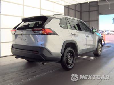 2019 Toyota RAV4 XLE Premium - zdjęcie 4 z 54 - miniatura