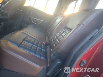 2018 Nissan TITAN Platinum Reserve Crew Cab Short Bed - zdjęcie 19 z 26 - miniatura