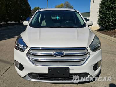 2019 Ford Escape SE - zdjęcie 2 z 45 - miniatura