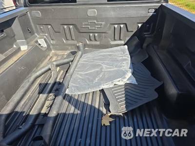 2023 Chevrolet Colorado Trail Boss Crew Cab Medium Bed 0TR - zdjęcie 19 z 21 - miniatura