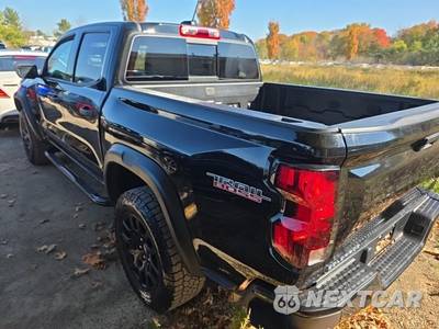 2023 Chevrolet Colorado Trail Boss Crew Cab Medium Bed 0TR - zdjęcie 6 z 21 - miniatura
