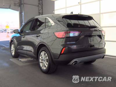 2020 Ford Escape SE - zdjęcie 6 z 27 - miniatura