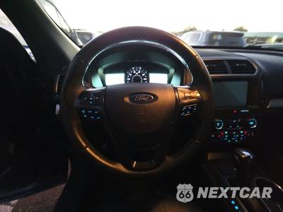 2018 Ford Explorer XLT - zdjęcie 10 z 37 - miniatura
