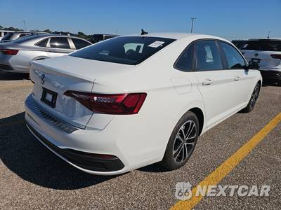 2024 Volkswagen Jetta Sport - zdjęcie 4 z 23 - miniatura