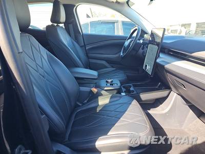 2023 Ford Mustang Mach-E Select - zdjęcie 8 z 24 - miniatura