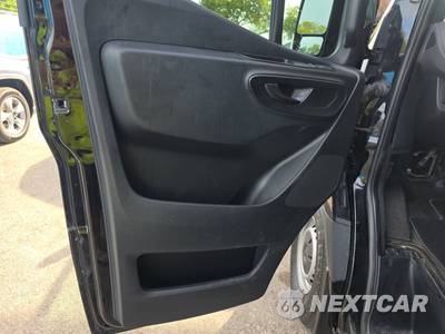 2019 Mercedes-Benz Sprinter 2500 Passenger Van High Roof 170.0" WB - zdjęcie 9 z 31 - miniatura