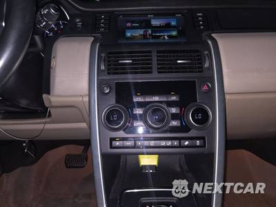 2016 Land Rover Discovery Sport HSE - zdjęcie 11 z 24 - miniatura