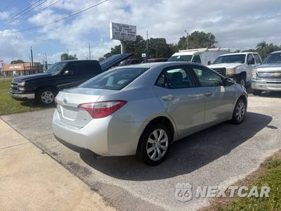2015 Toyota Corolla LE - zdjęcie 4 z 31 - miniatura