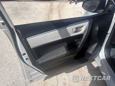 2015 Toyota Corolla LE - zdjęcie 23 z 31 - miniatura
