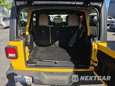 2018 Jeep Wrangler Unlimited Sport S - zdjęcie 19 z 23 - miniatura